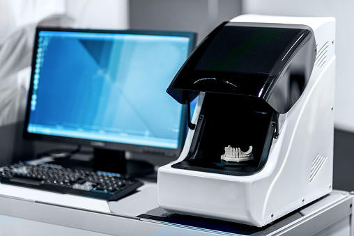 CAD/CAM machine with a same day crown atThe Center for Esthetic Dentistry in Grants Pass, OR